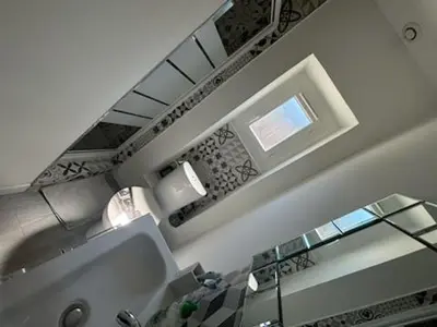 Salle de bains dans l'établissement Straboni corte