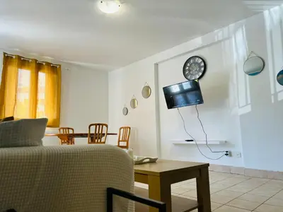 Plan de l'établissement 1 chambre dans appartement 2 chambres proche mer, centre-ville et commerces
