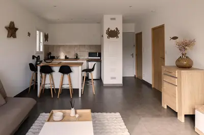 Cuisine ou kitchenette dans l'établissement Villa de charme Jo Poggi - Domaine Romella - Piscine - Proche St-Florent