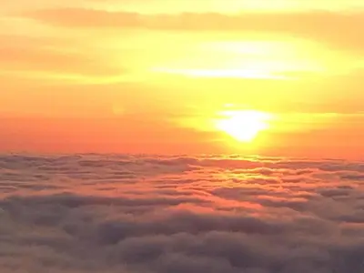 Lever ou coucher de soleil vu de l'appartement ou à proximité
