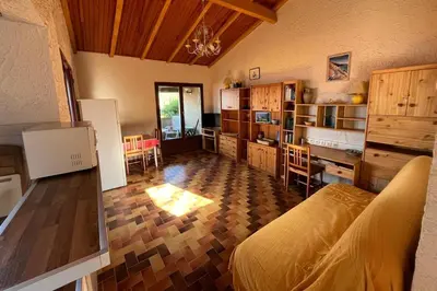 Cuisine ou kitchenette dans l'établissement Appartement en bord de mer Marine de Sant-Ambrogio