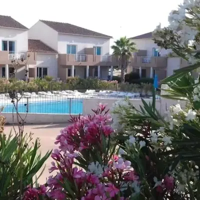 ZEcamping 3 piscine et pataugeoire à 2km de la plage animaux acceptés