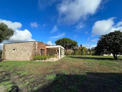 Jardin de l'établissement casa di santa