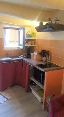 Cuisine ou kitchenette dans l'établissement 10 min de Cortè, 5 couchages,