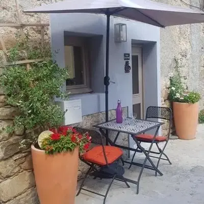 10 min de Cortè