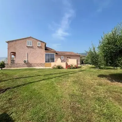 Villa Santa Rita