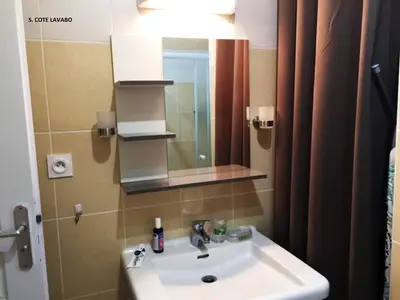 Salle de bains dans l'établissement Villa bord de mer,3 chambres, piscine chauffée, climatisée