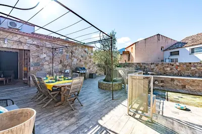 Plan de l'établissement Villa La Crique - Piscine vue montagne climatisé
