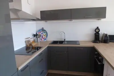 Cuisine ou kitchenette dans l'établissement Les Marines du Soleil à Saint-Florent