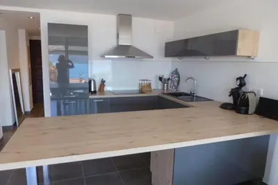 Cuisine ou kitchenette dans l'établissement Les Marines du Soleil à Saint-Florent