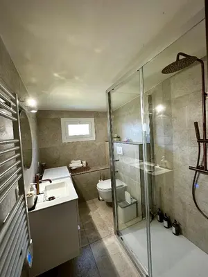 Salle de bains dans l'établissement Casa Marelina - Maison de pêcheur port de Centuri