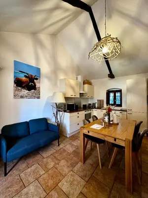 Télévision ou salle de divertissement dans l'établissement Casa Marelina - Maison de pêcheur port de Centuri