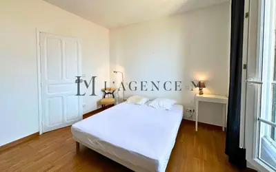 Un ou plusieurs lits dans un hébergement de l'établissement Appartement Blasini Proche plage & ville