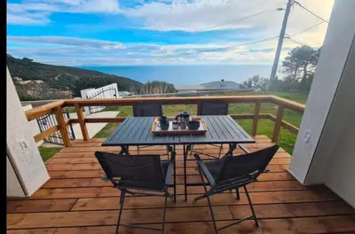 Vue générale sur la montagne ou vue sur la montagne depuis la maison de vacances