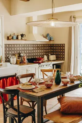 Coin salon dans l'établissement Cozy Home Near The Beach In Corsica