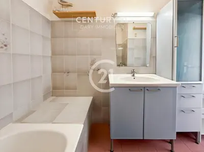 Salle de bains dans l'établissement Le sémaphore - Appartement deux chambres à Ile-Rousse
