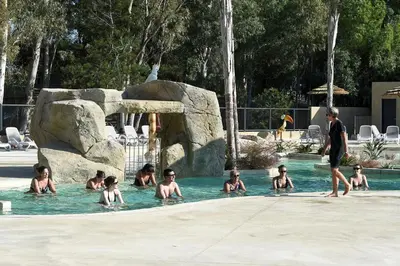 Piscine de l'établissement Camping Bella Vista ou située à proximité