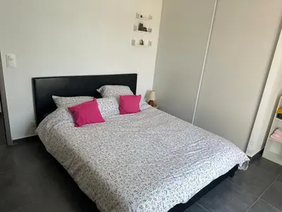 Un ou plusieurs lits dans un hébergement de l'établissement Villa avec piscine privée Santa Maria Poggio
