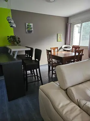 Coin salon dans l'établissement Maison de village