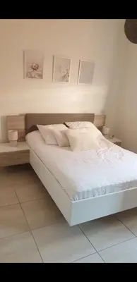 Un ou plusieurs lits dans un hébergement de l'établissement Villa Lina 6 pers plages et rivières
