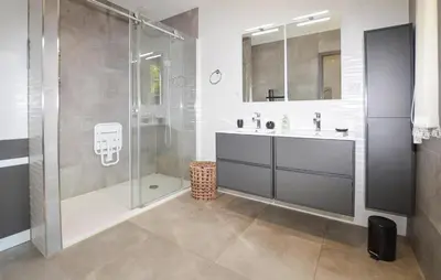 Salle de bains dans l'établissement Gorgeous Home In Cervione With Wifi