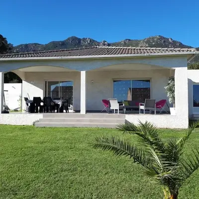 Villa en Corse sur la Côte Est