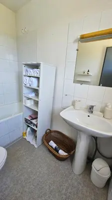 Salle de bains dans l'établissement Studio Gare Corte