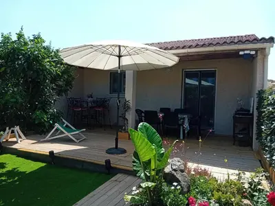 Jardin de l'établissement Villa de luxe en bord de mer Résidence Torra Mare a Prunete