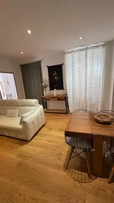 Coin salon dans l'établissement ALG appartement