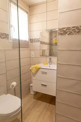 Salle de bains dans l'établissement Domaine de Campu