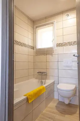 Salle de bains dans l'établissement Domaine de Campu