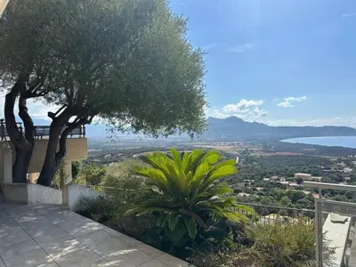 Paysage naturel près de la villa