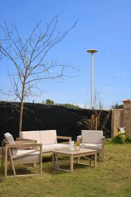 Jardin de l'établissement Maison calme au bord de l'eau