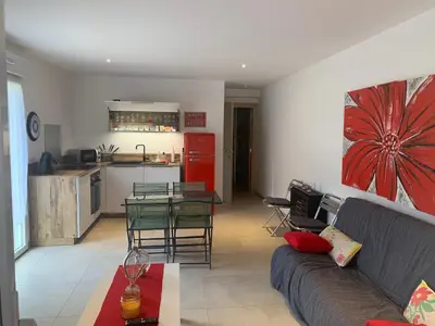 Cuisine ou kitchenette dans l'établissement U citraghju