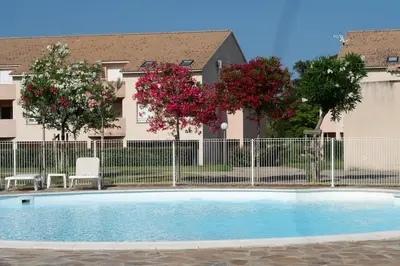 Piscine de l'établissement Villa ALOHA pool-beach 500m ou située à proximité