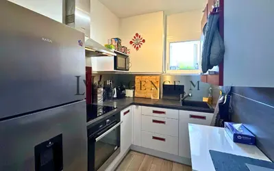Cuisine ou kitchenette dans l'établissement Appartement Colomba