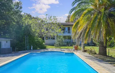 Piscine de l'établissement Villa Piscine Privée ou située à proximité