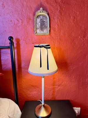 Un ou plusieurs lits dans un hébergement de l'établissement Maison traditionnelle avec vues sur St Michel