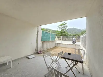 Vue générale sur la montagne ou vue sur la montagne depuis l'appartement