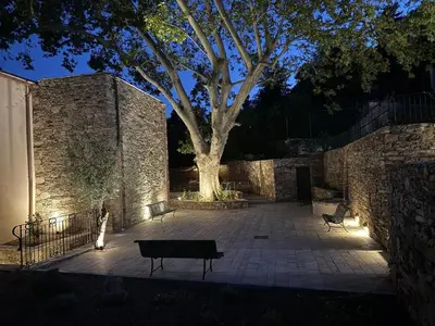 Jardin de l'établissement Magnifique villa avec piscine- hauteurs de Bastia