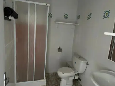 Salle de bains dans l'établissement Appartement convivial à Marignana, proche de la nature