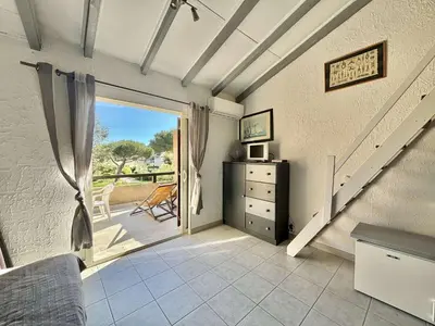 Cuisine ou kitchenette dans l'établissement Studio avec mezzanine 4 couchages LUMIO