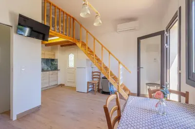 Télévision ou salle de divertissement dans l'établissement A Cupulatta - proche des plages