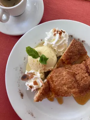 Nourriture dans l'hôtel ou à proximité