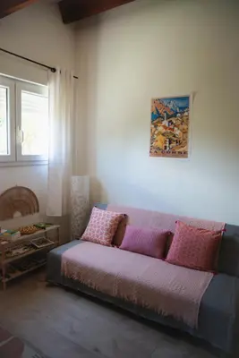 Coin salon dans l'établissement Appartement calme & cosy vue montagne