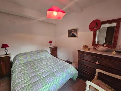Un ou plusieurs lits dans un hébergement de l'établissement Jolie maison de village- Cap Corse Pietracorbara