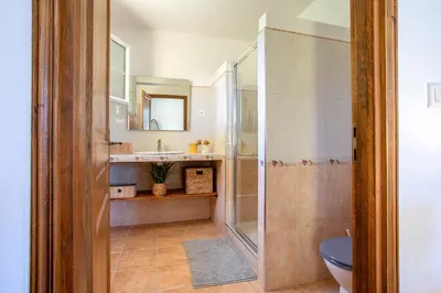Salle de bains dans l'établissement Villa Amarena