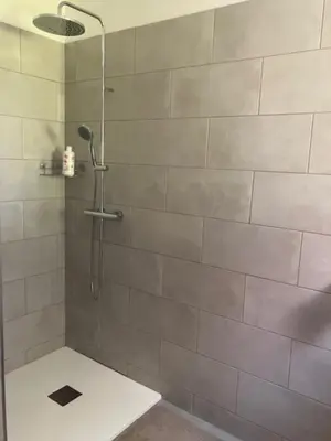 Salle de bains dans l'établissement Villa Type 2