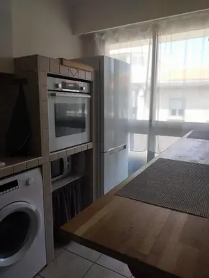 Cuisine ou kitchenette dans l'établissement Grand studio , proche port Bastia