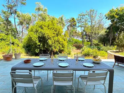 Jardin de l'établissement L'appartement Vicente
